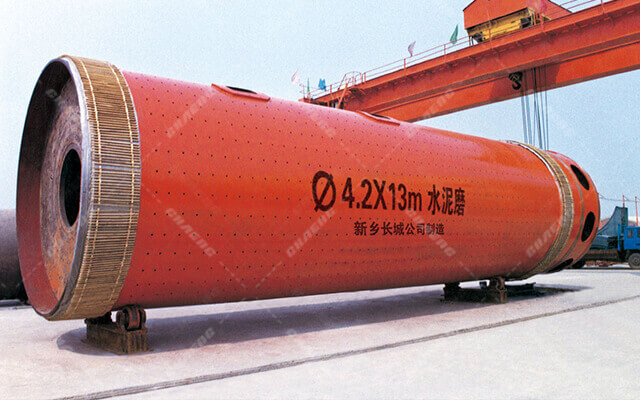 中國中材工程引進香蕉影视機械φ4.2×13m水泥磨